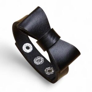 1 row Black Ribbon Bowknot faux leather gothic punk emo punk bracelet